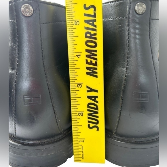 TOMMY HILFIGER Mens Chukka Boots 11 M Black Leather Oxford  display picture 3